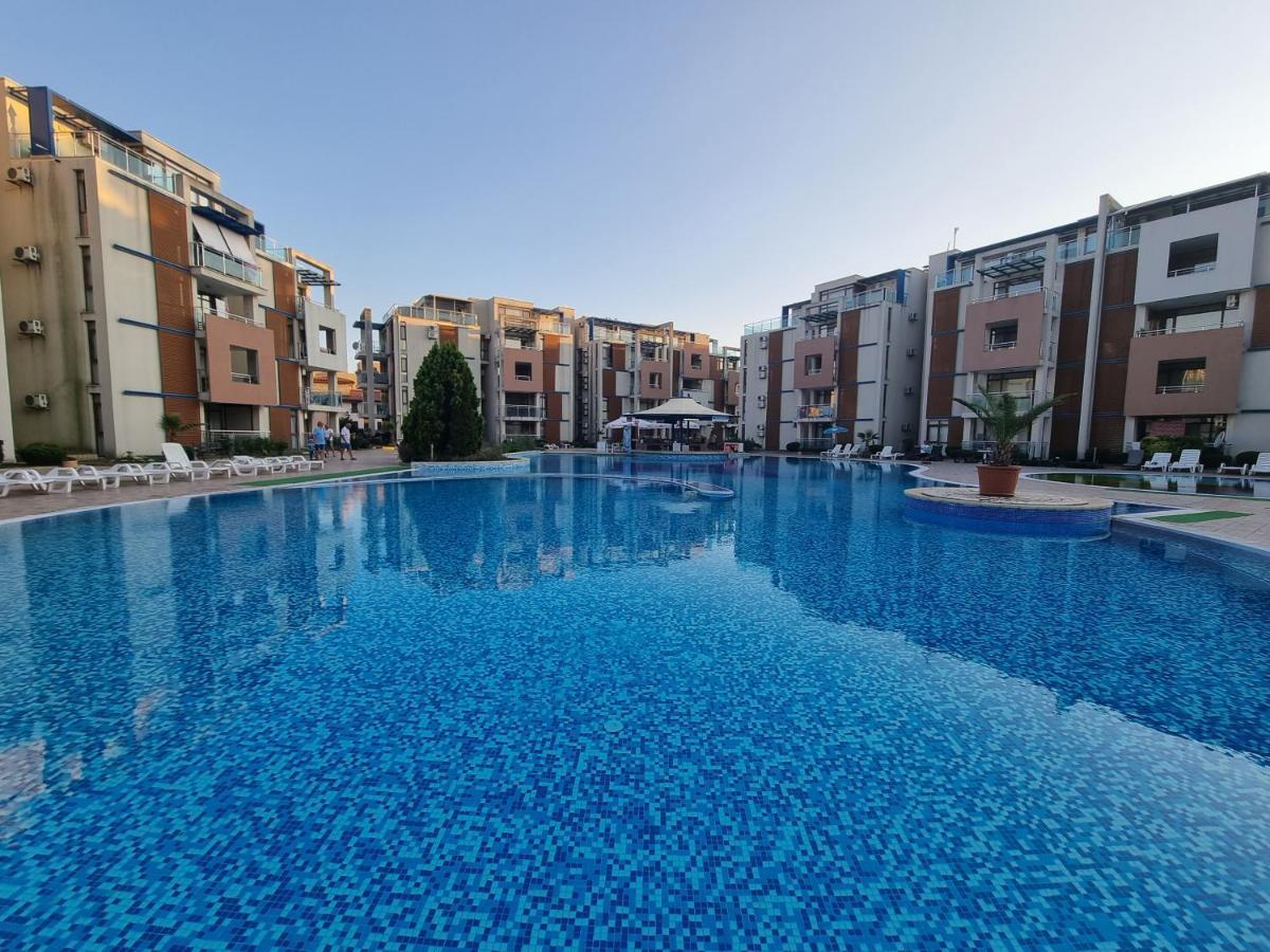 Studio Apartment With Balcony 300M From Beach Slantschew brjag Exterior foto