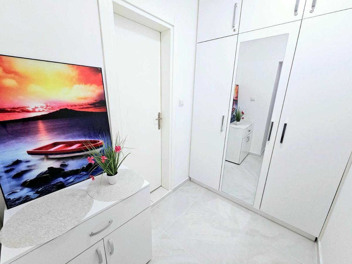 Studio Apartment With Balcony 300M From Beach Slantschew brjag Exterior foto